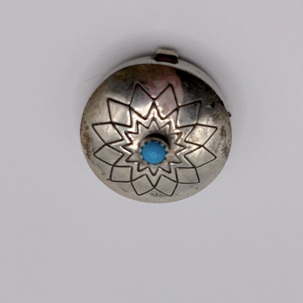 Native American Silver and Turquoise Button Covers(5) - Picture 9 of 10